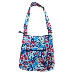 Vera Bradley crossbody purse